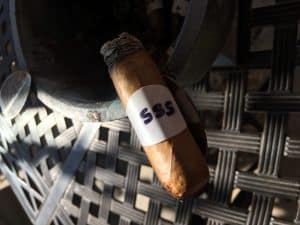 Blind Cigar Review: Hamptons | Sag Harbor “Enigma” Segar