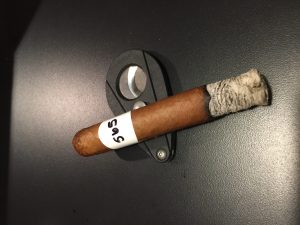 Blind Cigar Review: Macanudo | MAO No. 10