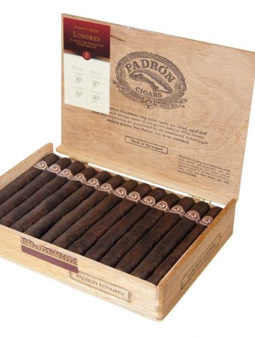 Blind Cigar Review: Padron | Londres Maduro
