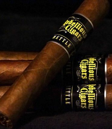 Blind Cigar Review: Rebellious Cigars Signature Series