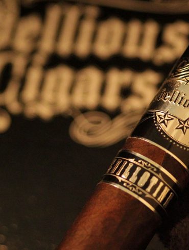 Blind Cigar Review: Rebellious Cigars | Submission Series Kimura