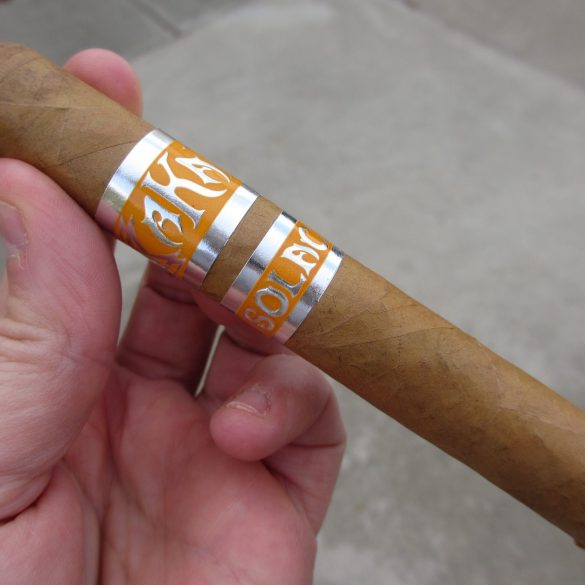 Quick Cigar Review: AKA | Solace Cloud Nine