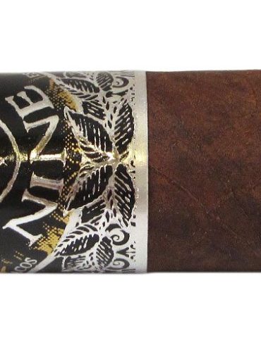 Blind Cigar Review: Blanco | Nine Robusto