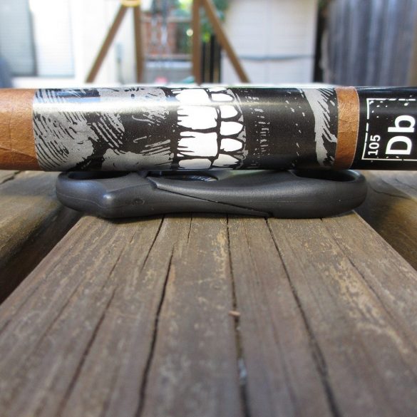 Quick Cigar Review: Foundry | Dubnium: The Cheshire Cat