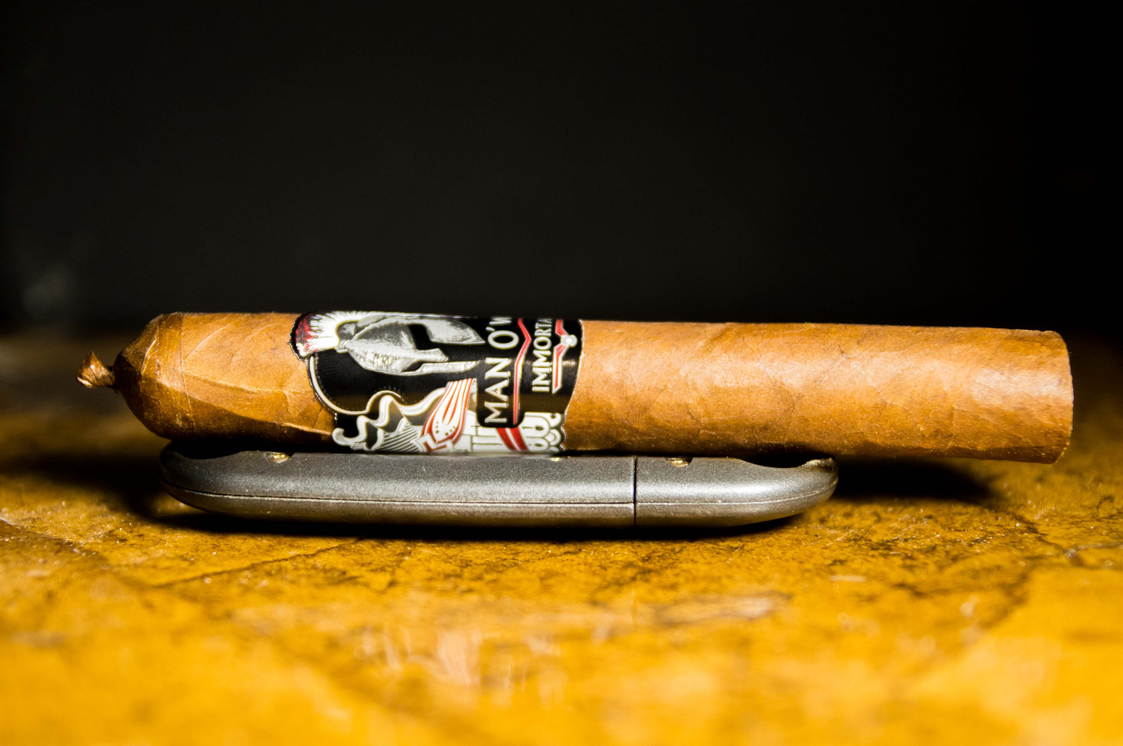 Quick Cigar Review: Man O' War | Immortal Robusto