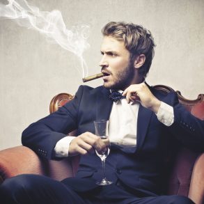 Tips and Tricks: Cigar Store and Lounge Etiquette