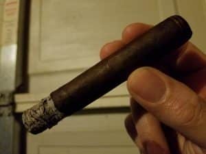 Blind Cigar Review: Black Works Studio | Killer Bee