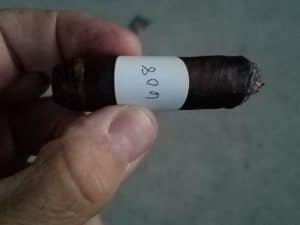 Blind Cigar Review: Black Works Studio | Killer Bee