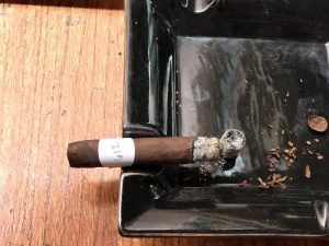 Blind Cigar Review: Guáimaro | Corona