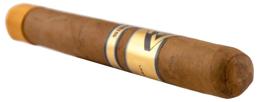 Blind Cigar Review: Cubariqueño | Protocol Themis Toro