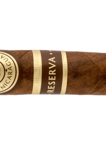 Blind Cigar Review: Joya de Nicaragua | Rosalones Reserva R546