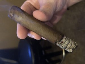 Blind Cigar Review: Dapper | El Borracho Toro