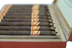 Blind Cigar Review: Mombacho | Cosecha 2013