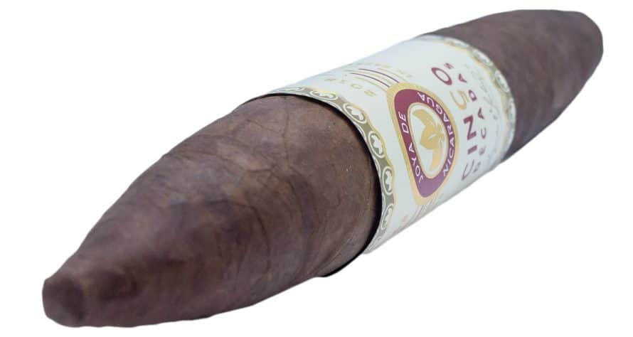 Blind Cigar Review: Joya de Nicaragua | Cinco Décadas Diadema