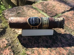 Quick Cigar Review: Crowned Heads | Headley Grange Black Lab LE 2018