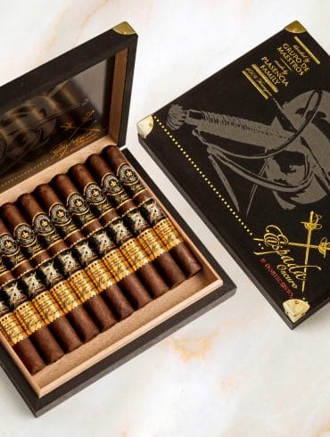 Cigar News: Altadis Announces Montecristo Espada Oscuro