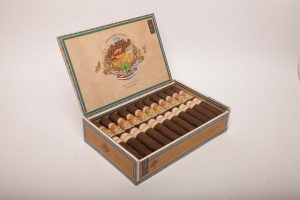 Cigar News: Antigua Esteli Releasing Segovias at IPCPR 2019