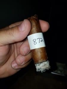 Blind Cigar Review: United Cigar | El Tallo