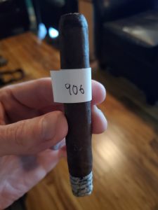 Blind Cigar Review: JRE | Aladino Maduro Corona