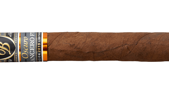 Cigar News: Royal Agio Ships Balmoral Añejo XO Oscuro Lancero FT Edición Limitada
