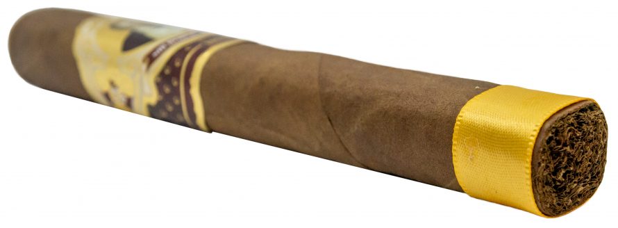 Blind Cigar Review: Cubariqueño | Protocol Sir Robert Peel Natural Toro