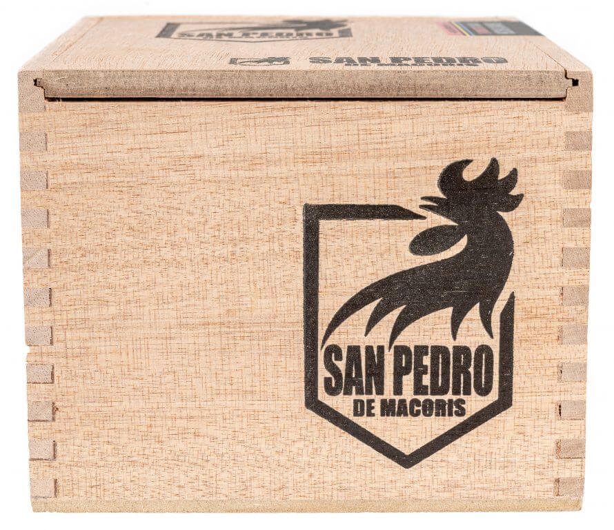 Blind Cigar Review: San Pedro De Macoris | Sun Grown Robusto