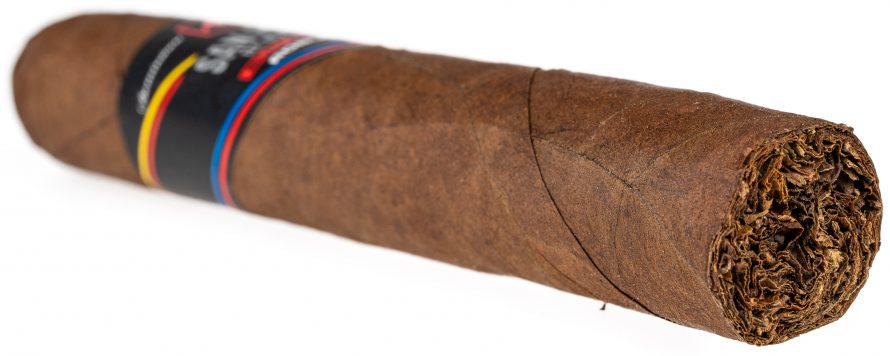 Blind Cigar Review: San Pedro De Macoris | Sun Grown Robusto