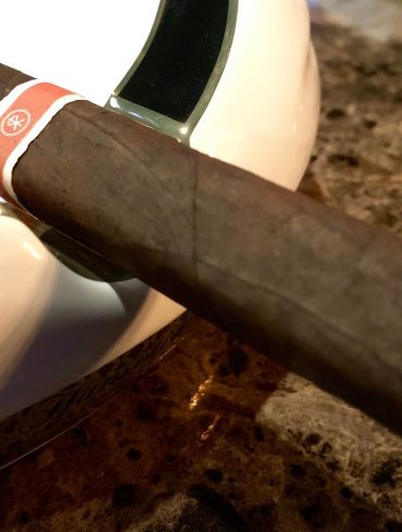 Quick Cigar Review: Roma Craft Tobac | Neanderthal LH
