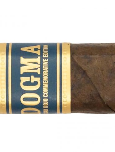 Blind Cigar Review: Drew Estate | Undercrown Dogma