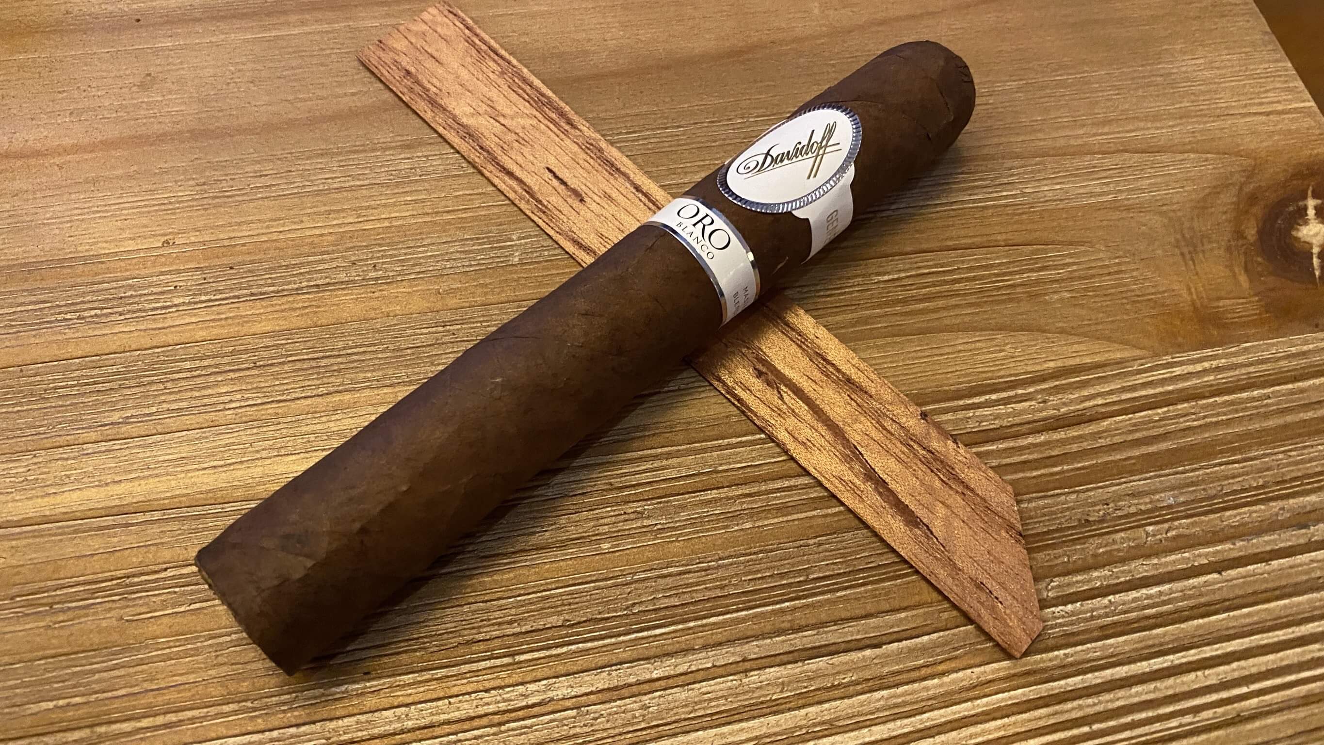 Quick Cigar Review: Davidoff | Oro Blanco