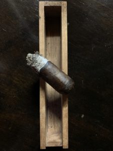 Blind Cigar Review: Diamond Crown | Black Diamond Marquis