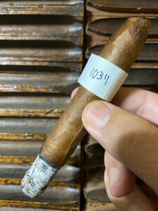 Blind Cigar Review: United Cigar | Classic Cuban Torpedo