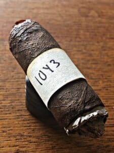 Blind Cigar Review: Ramon Bueso | Genesis Oscuro Robusto