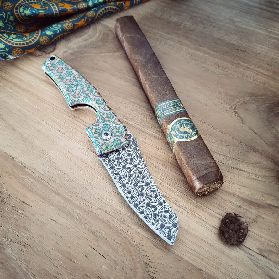 Cigar News: Casdagli Cigars Announces First Collaboration - Le PETIT Villa Casdagli Limited Edition Cigar Knife