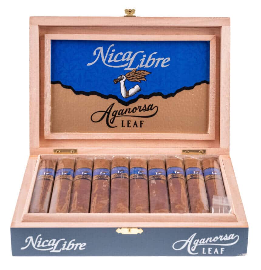 Blind Cigar Review: Nica Libre | x AGANORSA Robusto