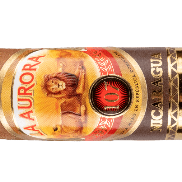 Blind Cigar Review: La Aurora | 107 Nicaragua Robusto