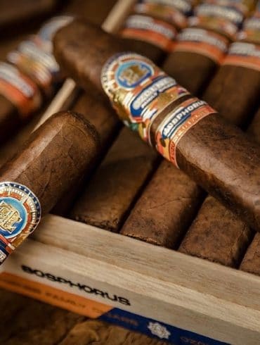 Tim Ozgener Returns to Cigar Industry, Partners with Crowned Heads to launch Ozgener Family Cigars - Cigar News