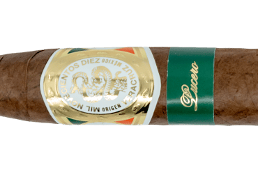 Casa 1910 Cavalry Edition Lucero - Blind Cigar Review