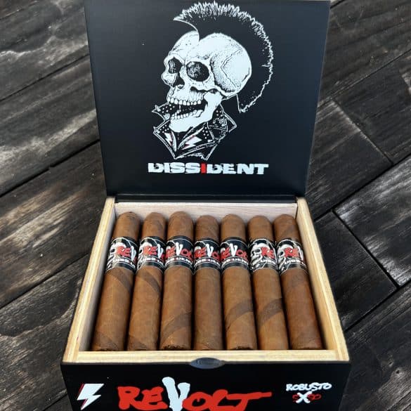 Dissident Announces The ReVolt - Cigar News