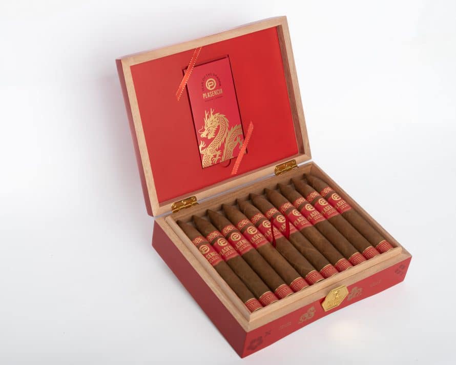 Plasencia Cigars Unveils "Year of the Dragon" Limited Edition Cigar - Cigar News